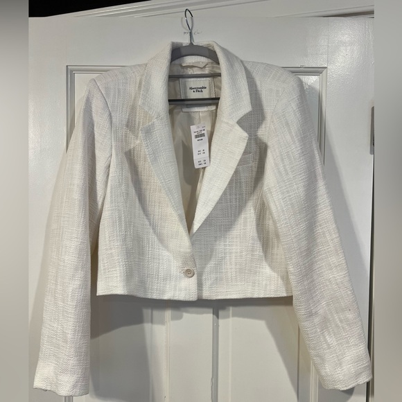 NWT Abercrombie & Fitch White Tweed Cropped Jacket Size Medium - Picture 2 of 5
